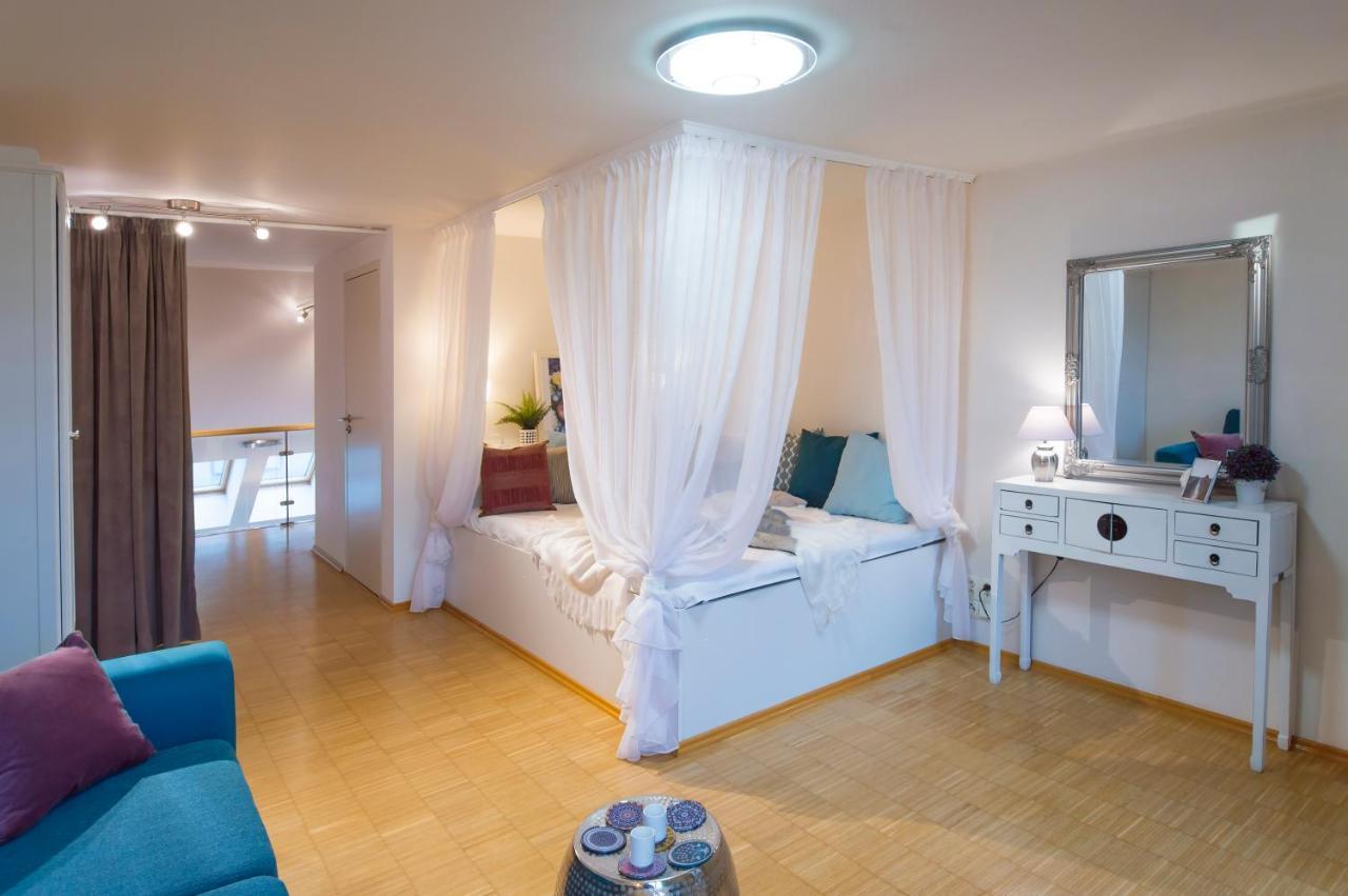 Modern Apartment Charvatova Praga Esterno foto