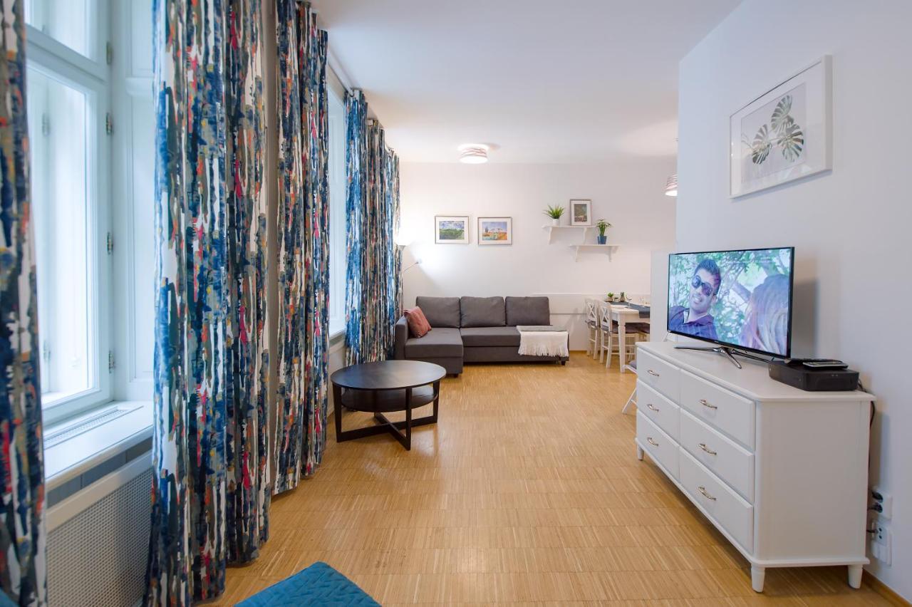 Modern Apartment Charvatova Praga Esterno foto