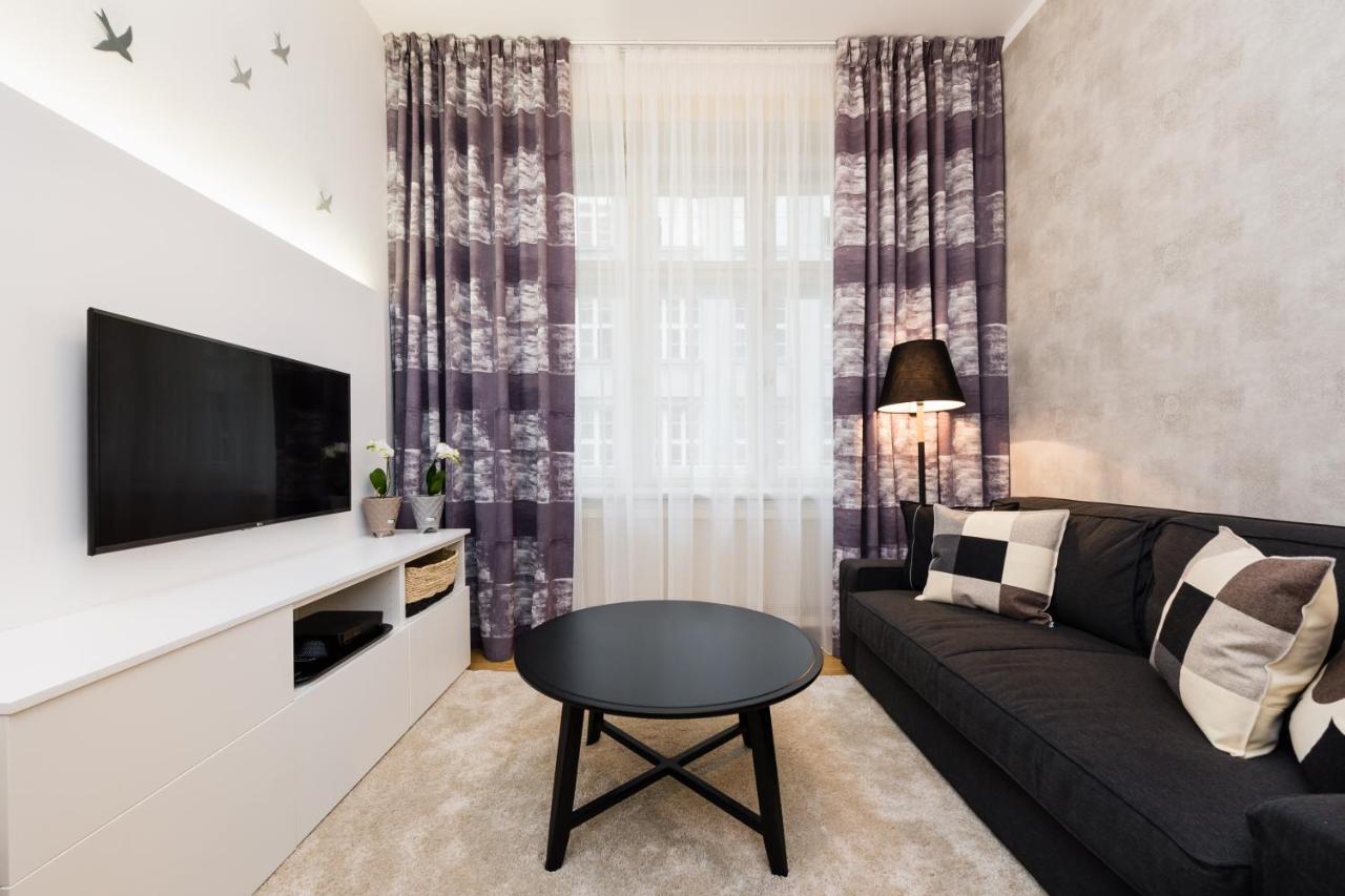 Modern Apartment Charvatova Praga Esterno foto