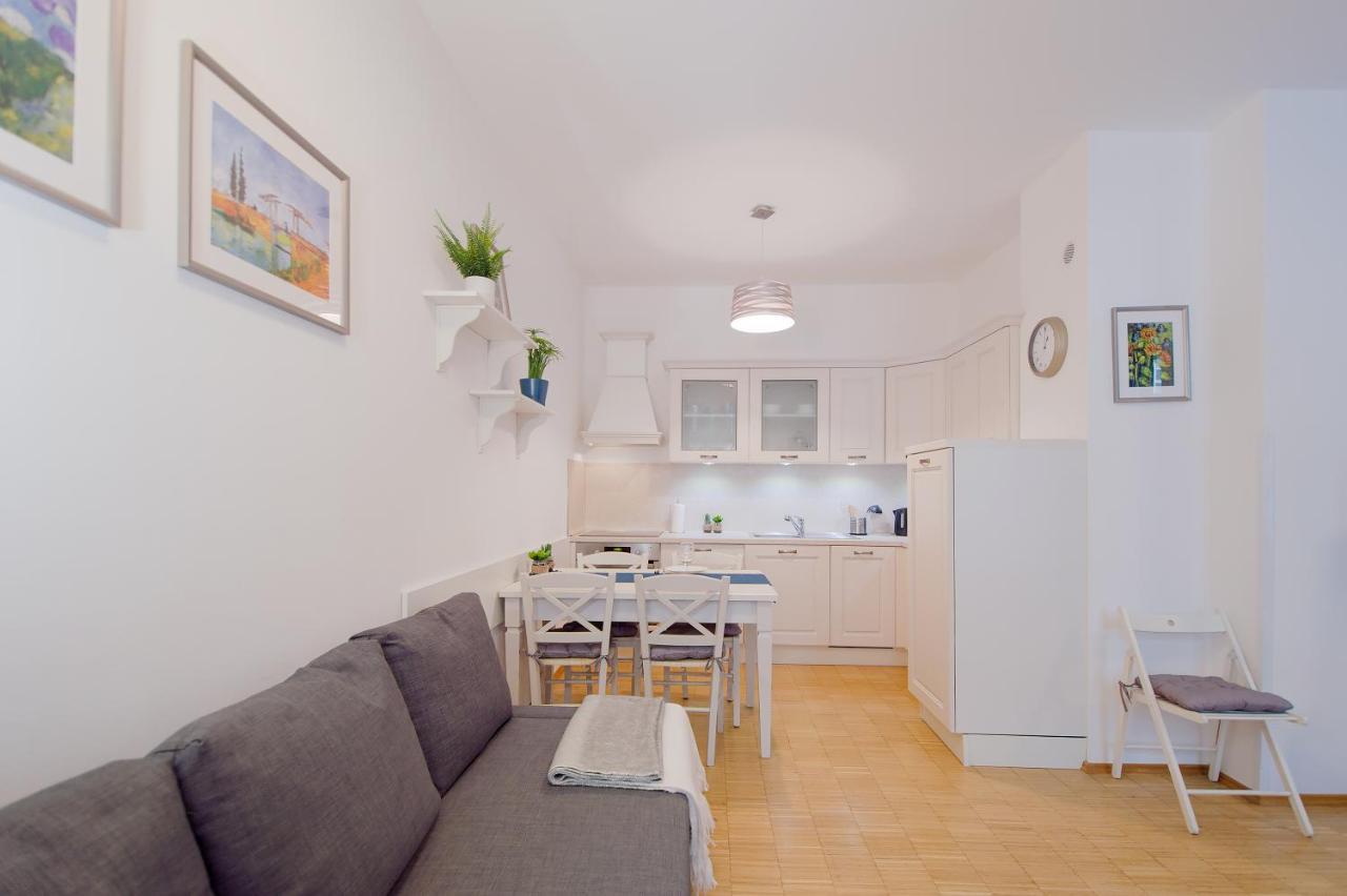 Modern Apartment Charvatova Praga Esterno foto